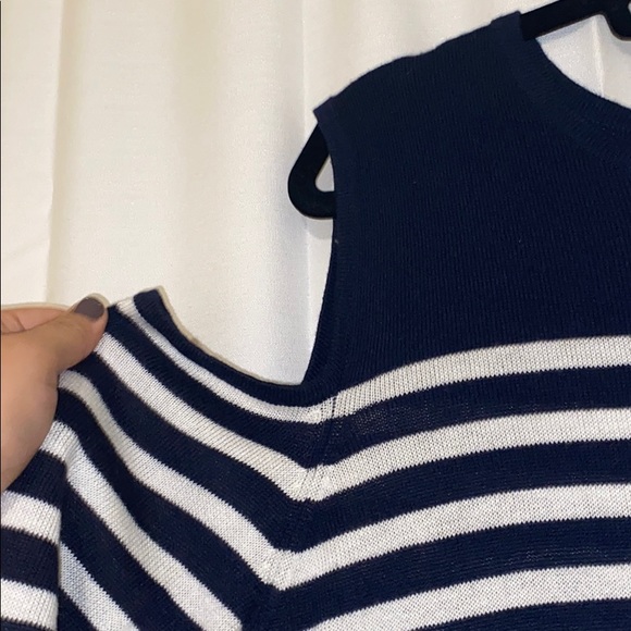 Cold Shoulder Striped Sweater - Picture 2 of 6